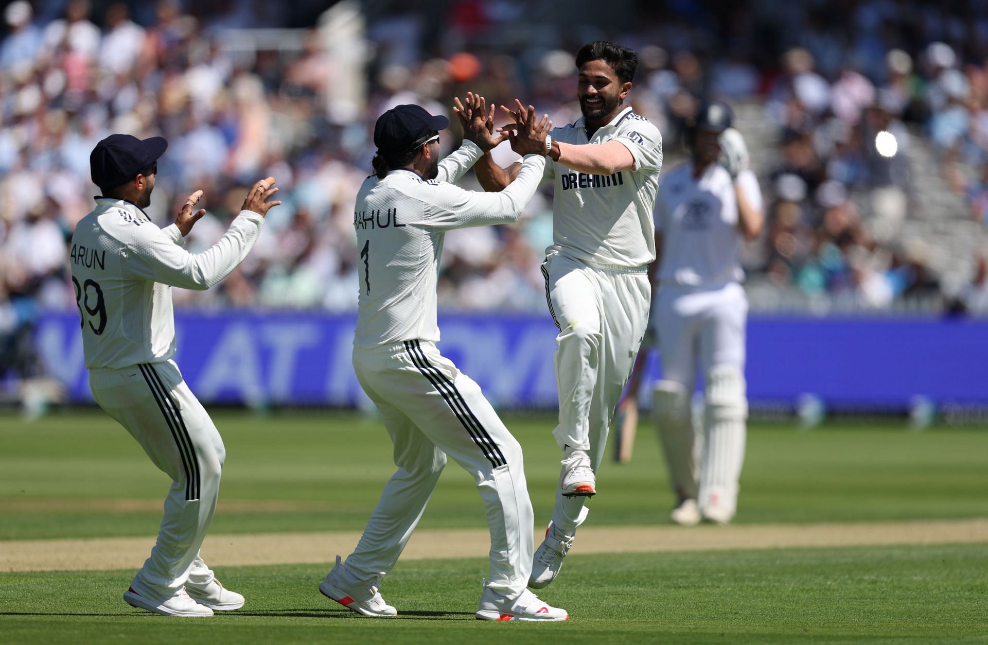 "मैं नितीश रेड्डी को..."- मैनचेस्टर टेस्ट के लिए टीम इंडिया की प्लेइंग 11 से दिग्ग्गज ने दो खिलाड़ियों को किया बाहर; जानें किसे किया शामिल