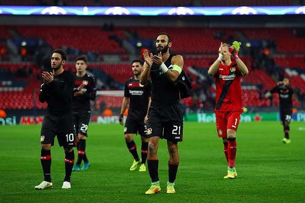 LONDON, ENGLAND - NOVEMBER 02: Bayer Leverkusen players celebrate victory during the UEFA Champions League Group E match between Tottenham Hotspur FC and Bayer 04 Leverkusen at Wembley Stadium on November 2, 2016 in London, England.  (Photo by Ian Walton/Getty Images)