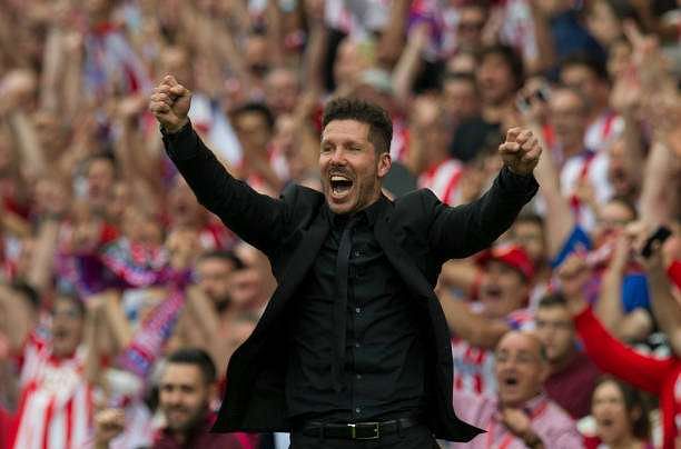 MADRID, SPAIN - MAY 21:  Head coach Diego Simeone of Club Atletico de Madrid celebrates his team&#039;s 3rd goal during the La Liga match between Club Atletico de Madrid and Athletic Club Bilbao at Vicente Calderon stadium on May 21, 2017 in Madrid, Spain.  (Photo by Denis Doyle/Getty Images)