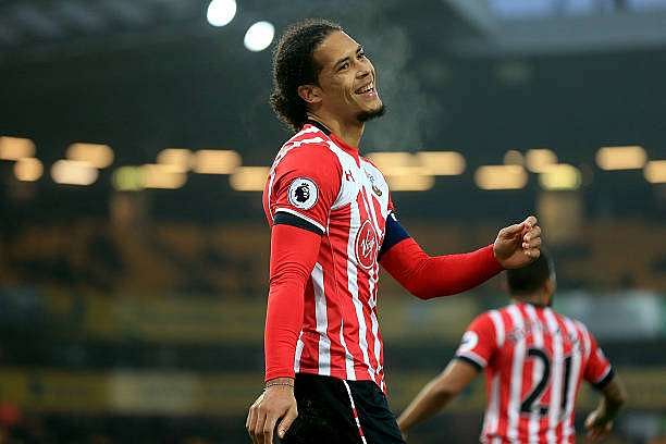 NORWICH, ENGLAND - JANUARY 07:  Virgil van Dijk of Southampton reacts during the Emirates FA Cup Third Round match between Norwich City and Southampton at Carrow Road on January 7, 2017 in Norwich, England.  (Photo by Stephen Pond/Getty Images)